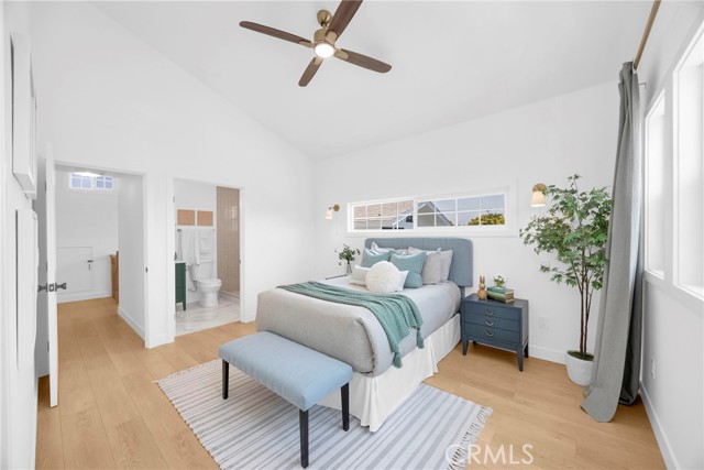 3306 San Anseline Avenue, Long Beach CA: https://media.crmls.org/medias/aef17ba4-5d6f-4903-bbd9-8eef9a3b0041.jpg