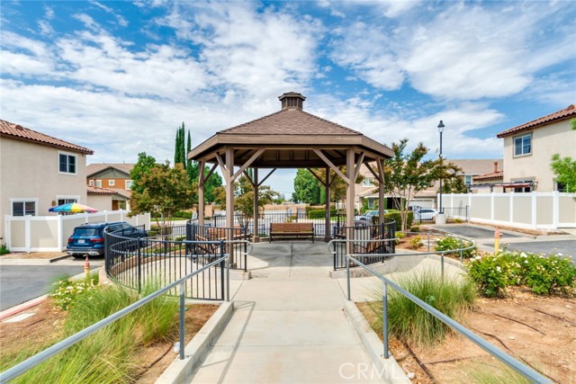 Detail Gallery Image 39 of 43 For 34083 Lily Rd #33,  Yucaipa,  CA 92399 - 3 Beds | 2/1 Baths