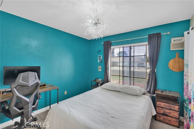 11359 Courtside, Victorville CA: https://media.crmls.org/medias/aef1fb47-4839-49a7-a983-fa7b14563012.jpg