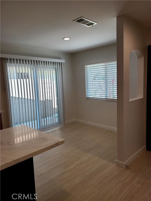 Detail Gallery Image 10 of 10 For 824 S Ponderosa St, Orange,  CA 92866 - 3 Beds | 2 Baths