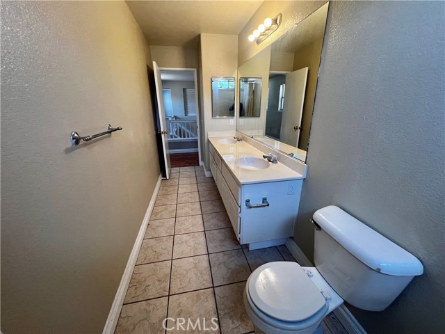 361 Adirondack Drive, Corona CA: https://media.crmls.org/medias/aef2f05a-a26a-4f69-a576-2ec8d675f67e.jpg