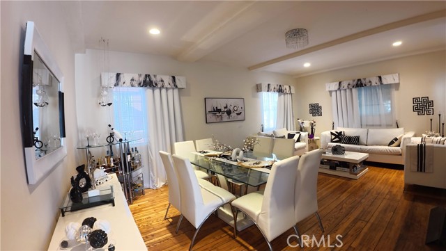 Detail Gallery Image 7 of 31 For 1339 Highland Ave, Glendale,  CA 91202 - 3 Beds | 2 Baths