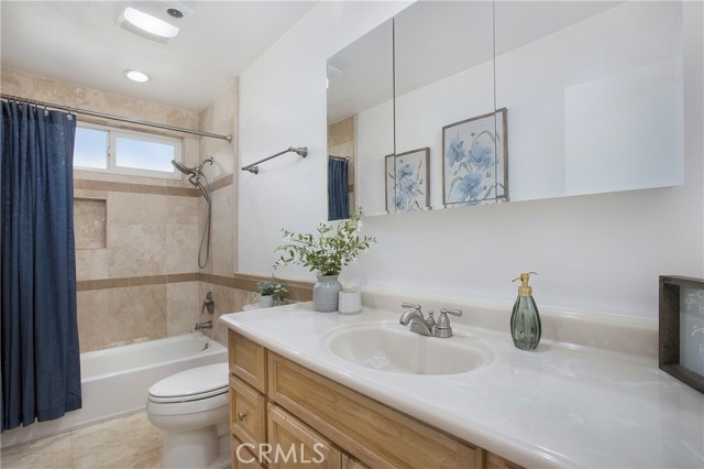 Detail Gallery Image 21 of 47 For 385 Buttonwood Dr, Brea,  CA 92821 - 4 Beds | 2/1 Baths