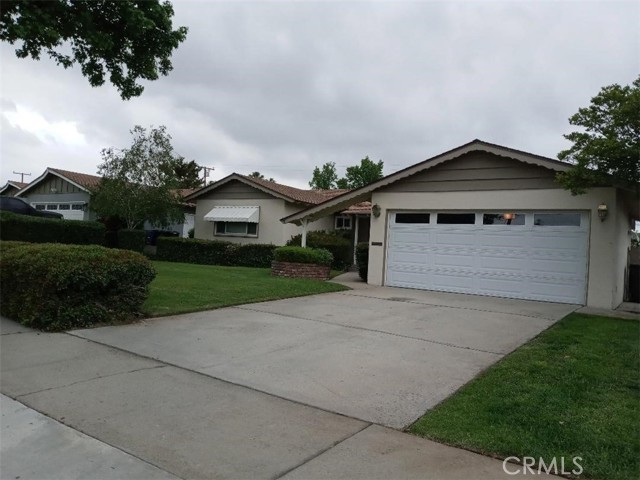 Detail Gallery Image 3 of 30 For 1512 N Amber Ct, Ontario,  CA 91762 - 4 Beds | 2 Baths