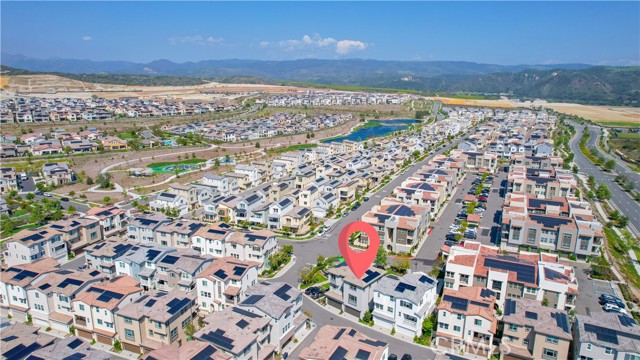 612 Prickly Pear Way, Rancho Mission Viejo CA: https://media.crmls.org/medias/aef523ec-fe67-4db3-86aa-09ff5aefa591.jpg