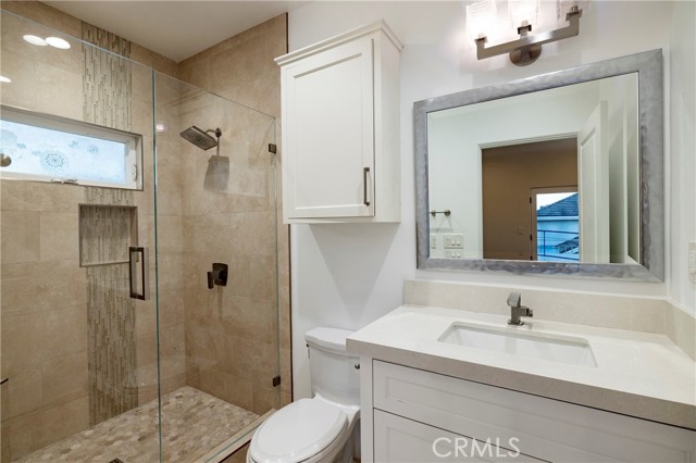 3141 Hillrose Dr, Rossmoor CA: https://media.crmls.org/medias/aef5d03e-cd32-4f7a-8ba4-59c601ad9580.jpg