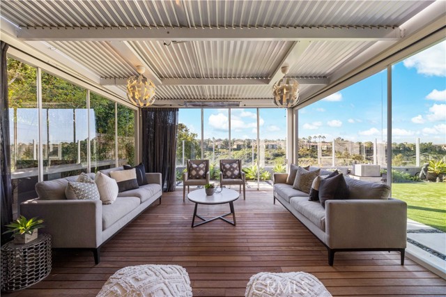 Detail Gallery Image 9 of 58 For 58 Victoria, Newport Beach,  CA 92660 - 3 Beds | 3 Baths