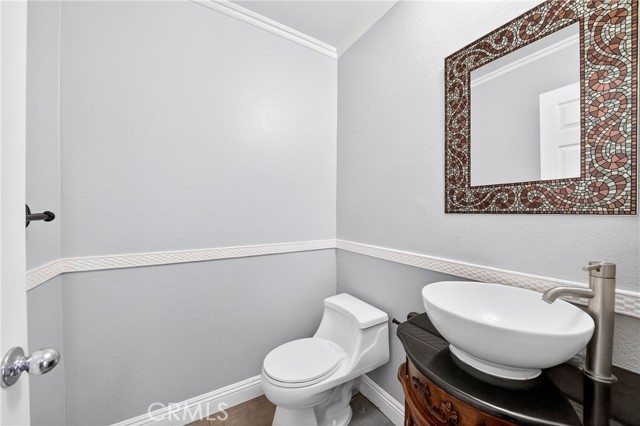 Detail Gallery Image 15 of 45 For 9 Coveside Ct, Buena Park,  CA 90621 - 3 Beds | 2/1 Baths