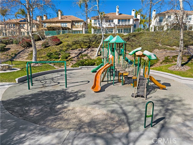 30 Calle Estero, Rancho Santa Margarita CA: https://media.crmls.org/medias/aef61e67-44b8-46fb-a1b8-2d97e2911ed3.jpg