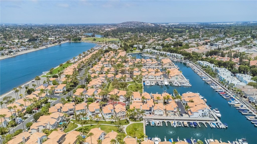 5693 Spinnaker Bay Drive