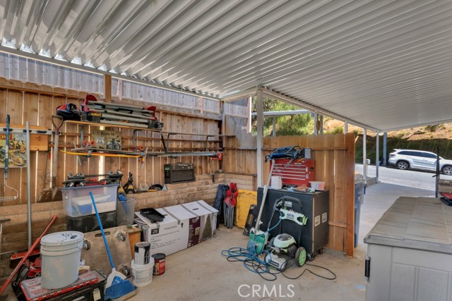 24425 Woolsey Canyon Road, West Hills CA: https://media.crmls.org/medias/aef6c60e-8dd1-470f-9850-6a98b94ab9be.jpg