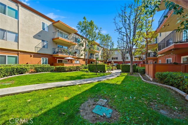 Detail Gallery Image 12 of 13 For 400 N Acacia Ave #A17,  Fullerton,  CA 92831 - 1 Beds | 1 Baths