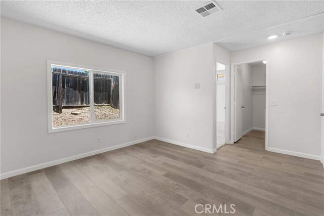 9984 Wrangler Way, Corona CA: https://media.crmls.org/medias/aef8b7cc-4704-45fd-8e66-10ad0b81416c.jpg