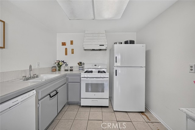 853 West 13th, 1 photo 15