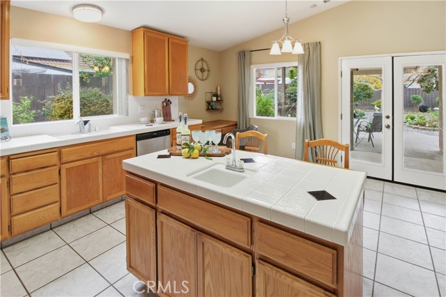 Detail Gallery Image 10 of 41 For 2128 Spy Glass Ct, Merced,  CA 95340 - 4 Beds | 2 Baths