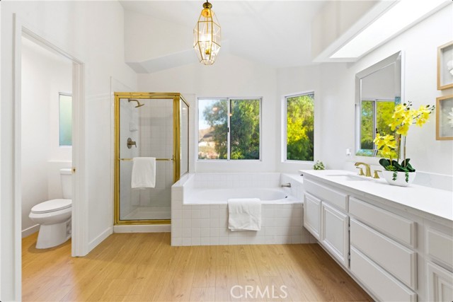 Detail Gallery Image 43 of 67 For 28360 Easton Ln, Saugus,  CA 91350 - 5 Beds | 3 Baths