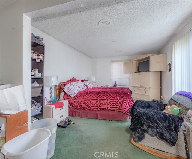 13572 Sutter Drive, Westminster CA: https://media.crmls.org/medias/aefbcda7-e01f-4e29-a4da-2e1f4b5cf715.jpg