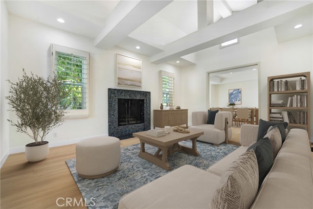 Detail Gallery Image 8 of 28 For 4570 Park Marbella, Calabasas,  CA 91302 - 3 Beds | 3 Baths
