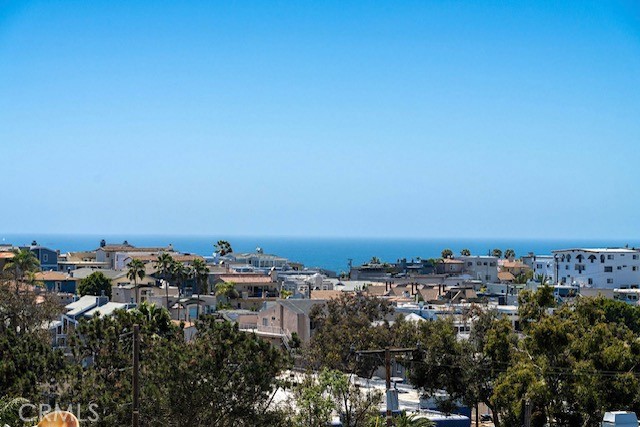710 11th Street, Hermosa Beach CA: https://media.crmls.org/medias/aefd56fd-e692-4891-9722-52f5d3505b3d.jpg
