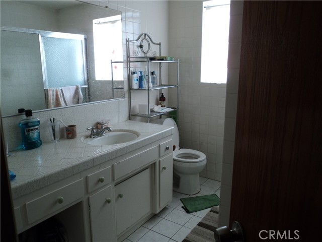 Detail Gallery Image 15 of 15 For 1379 Elm Ave a & B,  San Gabriel,  CA 91775 - 4 Beds | 2/1 Baths