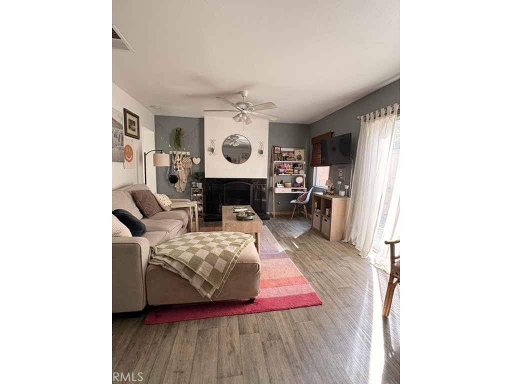 22326 Silent Brook