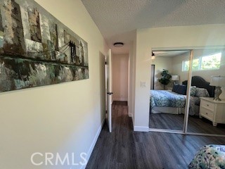 https://media.crmls.org/medias/aefe5cc1-9dc7-4fcd-99b9-818031530d28.jpg?preset=X-Large