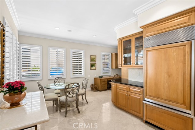 Detail Gallery Image 23 of 48 For 521 via Lido Nord, Newport Beach,  CA 92663 - 5 Beds | 4/2 Baths