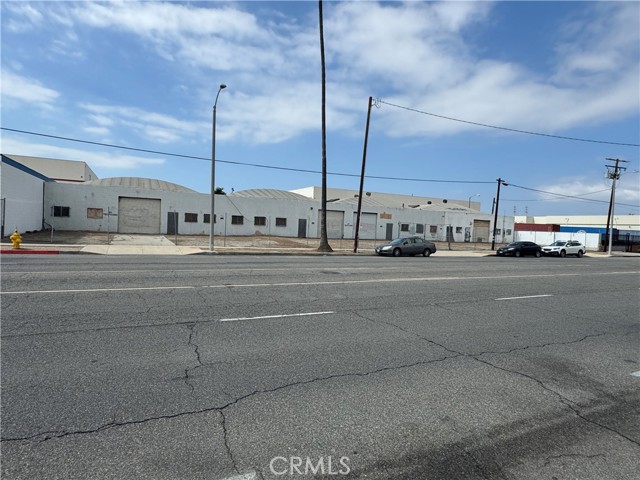 Image 8 of 12 For 18121 Broadway