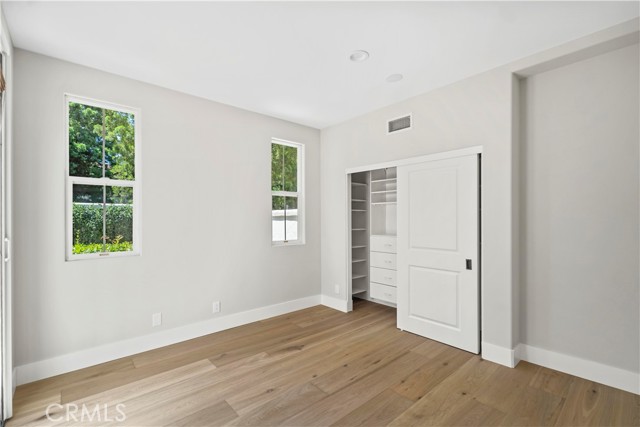 Detail Gallery Image 26 of 58 For 32 New Dawn, Irvine,  CA 92620 - 5 Beds | 4/1 Baths