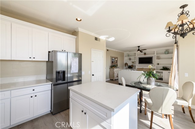 Detail Gallery Image 17 of 48 For 10 Sierra Blanco, Lake Forest,  CA 92610 - 5 Beds | 3 Baths
