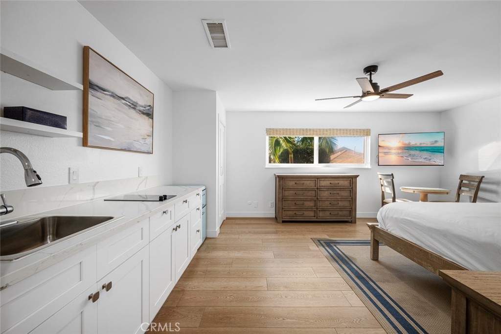 MLS #OC26025417 image #10