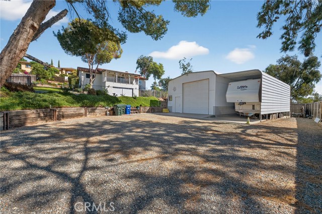 Detail Gallery Image 3 of 69 For 1528 York Dr, Vista,  CA 92084 - 3 Beds | 2 Baths