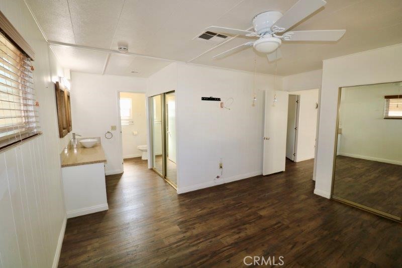 MLS #OC25237648 image #25