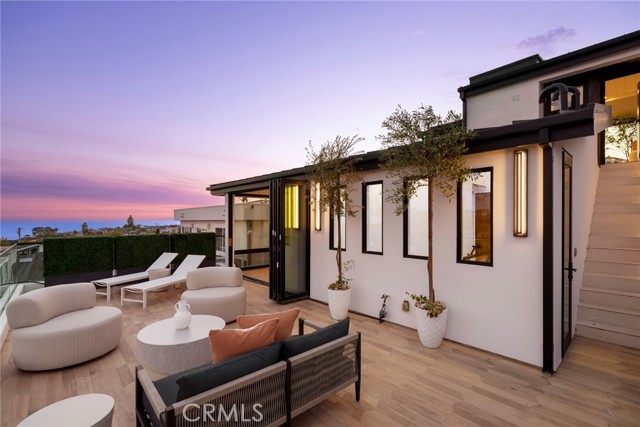 Detail Gallery Image 13 of 53 For 504 Hazel Dr, Corona Del Mar,  CA 92625 - 4 Beds | 3/1 Baths