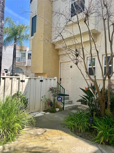 Detail Gallery Image 22 of 26 For 5455 Sylmar Ave #1003,  Sherman Oaks,  CA 91401 - 3 Beds | 2/1 Baths
