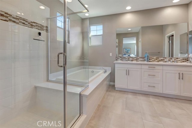 Detail Gallery Image 10 of 34 For 115 Primrose, Lake Forest,  CA 92610 - 4 Beds | 3/1 Baths