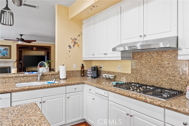 5506 Carriage Place, Rancho Cucamonga CA: https://media.crmls.org/medias/af03ee36-0871-4893-8a41-0779e500d132.jpg