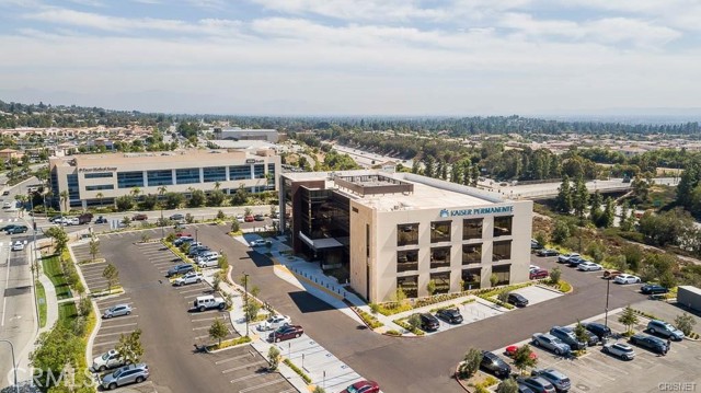 19538 Crystal Ridge Lane, Porter Ranch CA: https://media.crmls.org/medias/af048141-ecb2-4fd5-b6be-ce4b7036ab0b.jpg