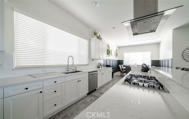825 Spring W Street, Madera CA: https://media.crmls.org/medias/af04a672-e638-421e-84b6-58e7348f0092.jpg