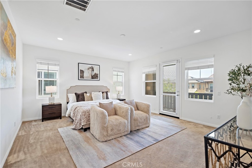 MLS #WS25110783 img 7