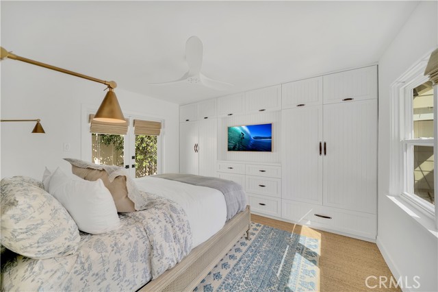 265 Myrtle Street, Laguna Beach CA: https://media.crmls.org/medias/af060e79-9a04-4bc5-a882-fa09d4f26fec.jpg