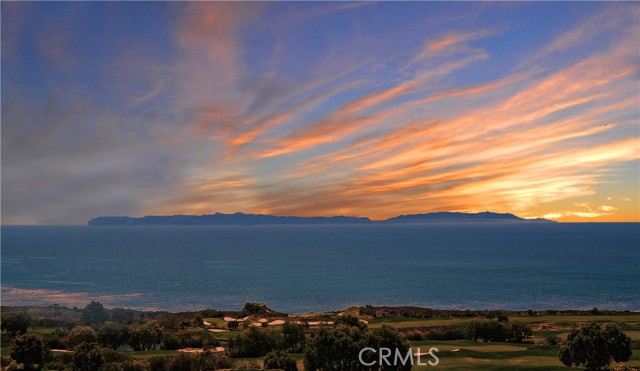 Detail Gallery Image 5 of 54 For 32551 Seacliff Dr, Rancho Palos Verdes,  CA 90275 - 4 Beds | 3/1 Baths