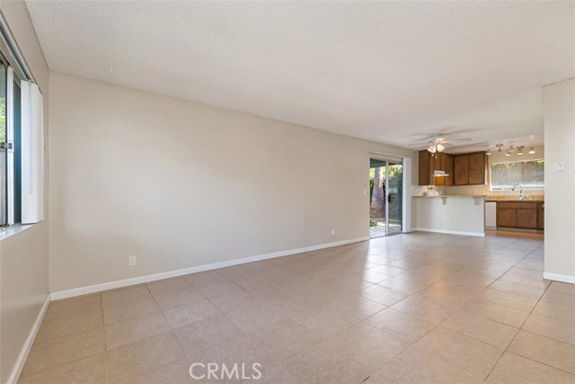 27041 Avenida Las Palmas #B, Dana Point CA: https://media.crmls.org/medias/af08b603-d7a3-4921-becb-3f3a71e83e62.jpg