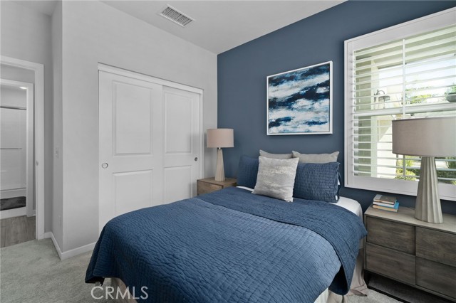 2621 E Clara Lane, Ontario CA: https://media.crmls.org/medias/af090423-eb05-42e2-a75e-9a2d75367a22.jpg