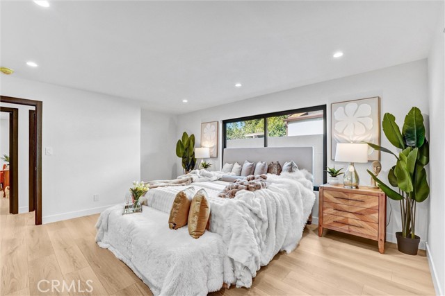 6847 Katherine, Van Nuys CA: https://media.crmls.org/medias/af095dcb-3aaf-4ae3-a7ba-9f9d402a974f.jpg