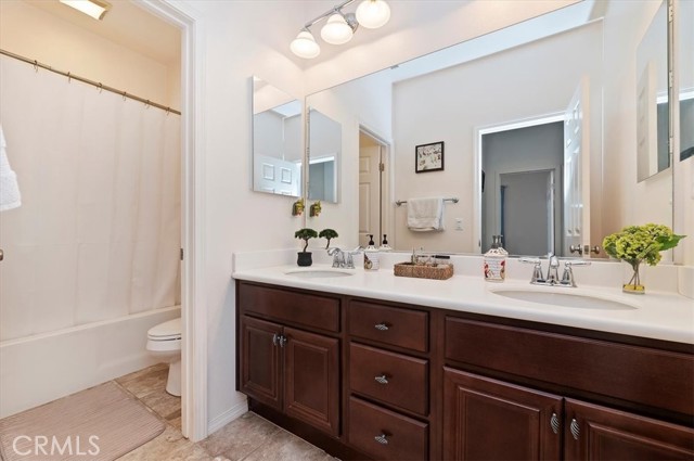 45798 Cloudburst Lane, Temecula CA: https://media.crmls.org/medias/af09eefe-5b85-4f62-8242-c61a111806d2.jpg