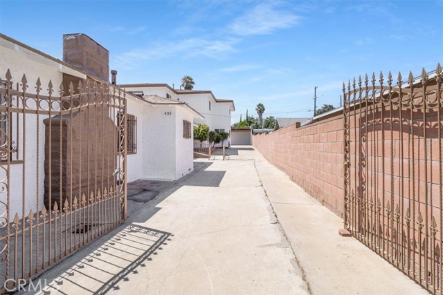 Detail Gallery Image 59 of 75 For 433 S Kern Ave, East Los Angeles,  CA 90022 - – Beds | – Baths