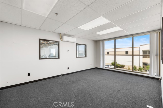 620 S Magnolia Avenue, Ontario CA: https://media.crmls.org/medias/af0a74e0-0bd6-4fc2-8fb3-bfba76376042.jpg