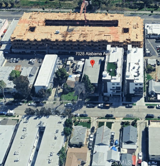 7028 Alabama Avenue, Canoga Park CA: https://media.crmls.org/medias/af0abc8e-1d92-4f09-9ce6-5671e785797a.jpg