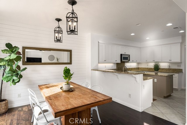 Detail Gallery Image 4 of 13 For 62 via Almeria, San Clemente,  CA 92673 - 4 Beds | 2/1 Baths